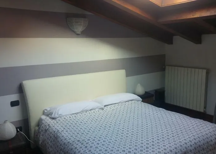Borghello 2level Airport * 贝尔加莫