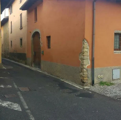 Borghello 2level Airport 公寓